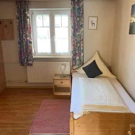 ゲストハウス Elisa